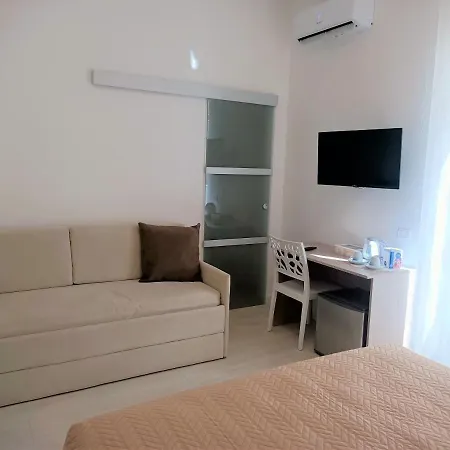 فندق مبيت وإفطار Casa Denittis بيسْكيتْشّي