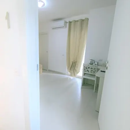 לינה וארוחת בוקר Casa Denittis *